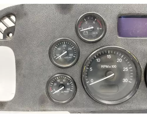 Peterbilt 365 Instrument Cluster