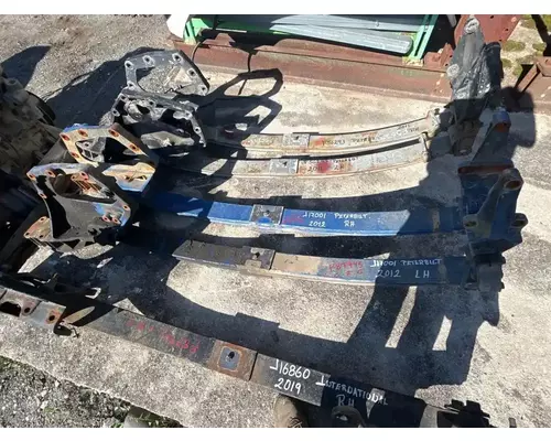Peterbilt 365 Leaf Spring, Front