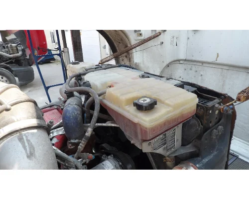 Radiator Overflow Bottle PETERBILT 365 LKQ Thompson Motors - Wykoff