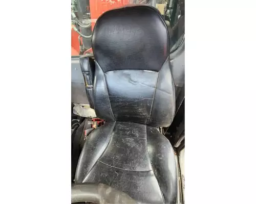 Peterbilt 365 Seat, Front