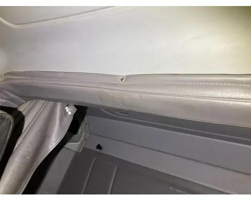 Peterbilt 365 Sleeper