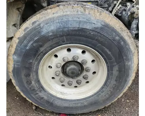 Spindle / Knuckle, Front Peterbilt 365 Complete Recycling Group LLC
