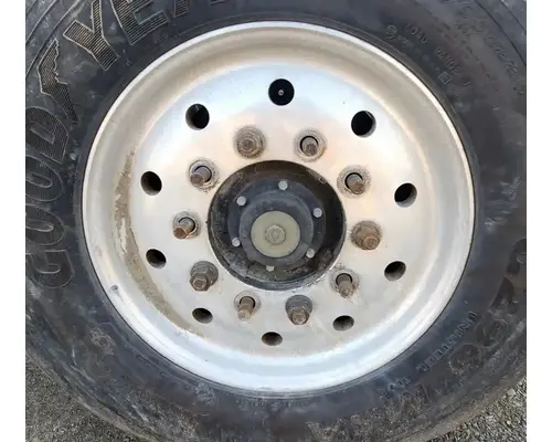 Spindle / Knuckle, Front Peterbilt 365 Complete Recycling Group LLC