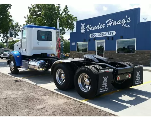 Peterbilt 365 Truck