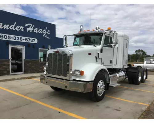 Peterbilt 365 Truck