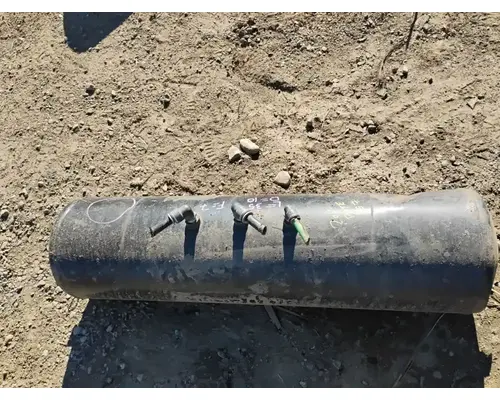 Peterbilt 367 Air Tank