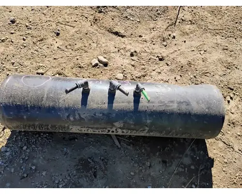 Peterbilt 367 Air Tank