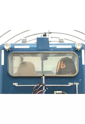 Peterbilt 367 Back Glass