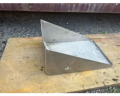 Peterbilt 367 Battery Box