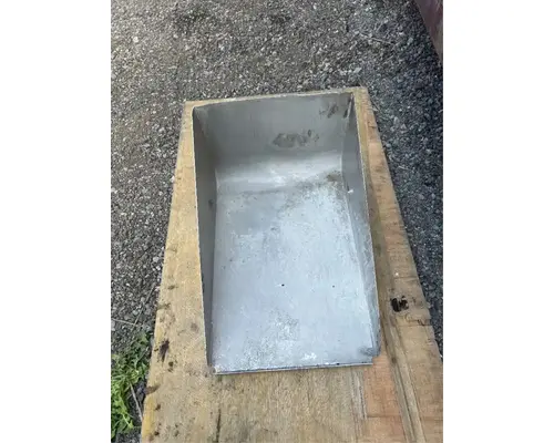 Peterbilt 367 Battery Box