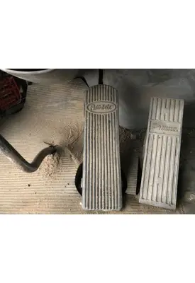 Peterbilt 367 Body, Misc. Parts