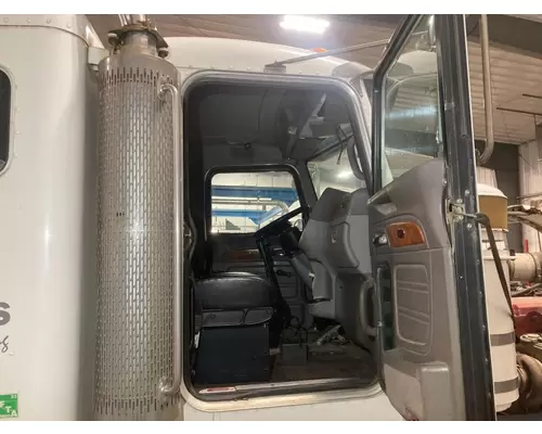 Peterbilt 367 Cab Assembly