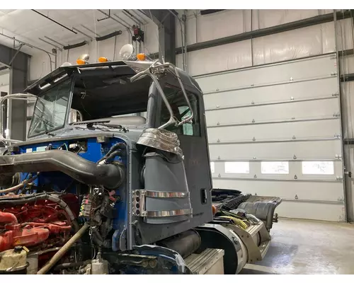 Peterbilt 367 Cab Assembly