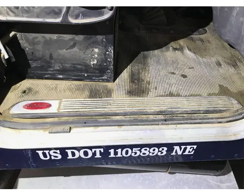 Interior Parts, Misc. Peterbilt 367 Vander Haags Inc Cb