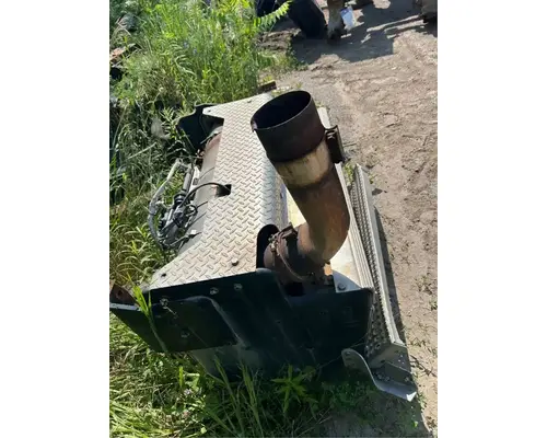 Peterbilt 367 DPF (Diesel Particulate Filter)
