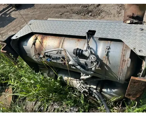 Peterbilt 367 DPF (Diesel Particulate Filter)