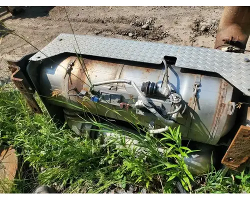 Peterbilt 367 DPF (Diesel Particulate Filter)