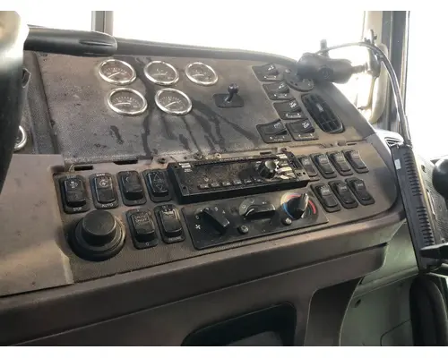 Peterbilt 367 Dash Assembly