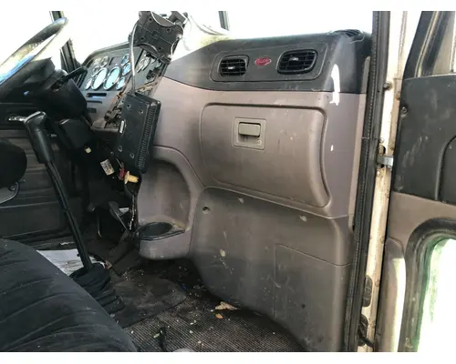 Peterbilt 367 Dash Assembly