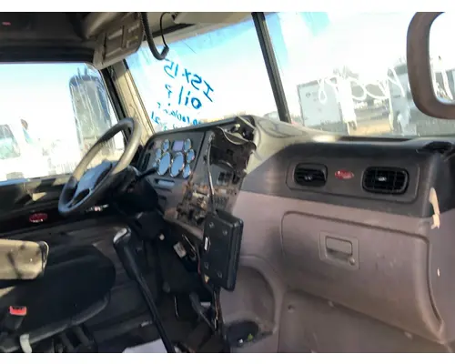 Peterbilt 367 Dash Assembly