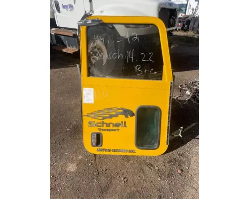 Peterbilt 367 Door Assembly, Front