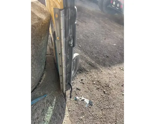 Peterbilt 367 Door Assembly, Front