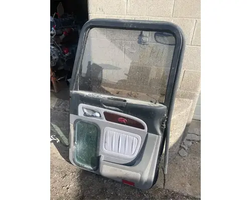Peterbilt 367 Door Assembly, Front