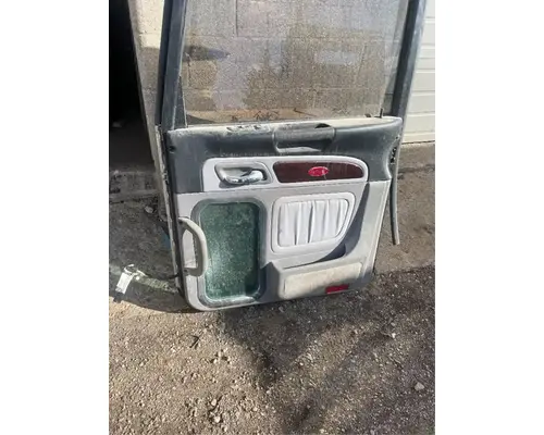 Peterbilt 367 Door Assembly, Front