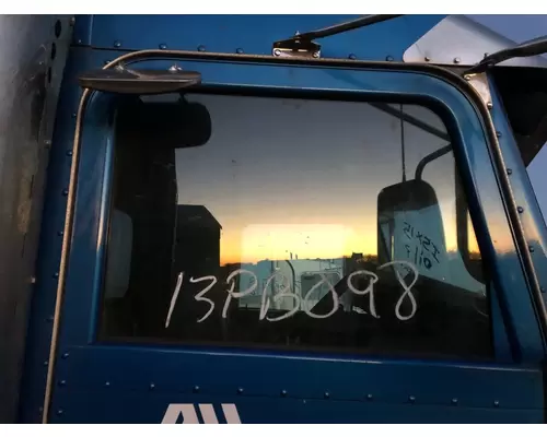 Door Glass, Front Peterbilt 367 Vander Haags Inc Sp