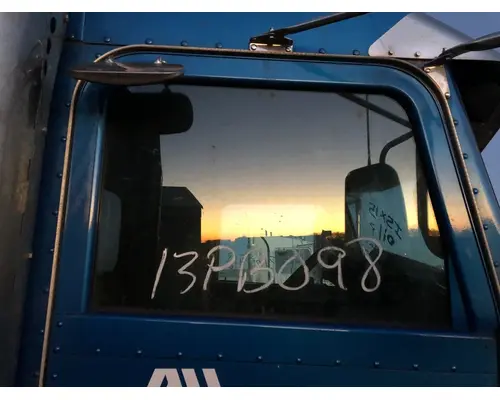 Door Glass, Front Peterbilt 367 Vander Haags Inc Sp