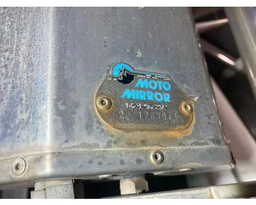 Peterbilt 367 Door Mirror