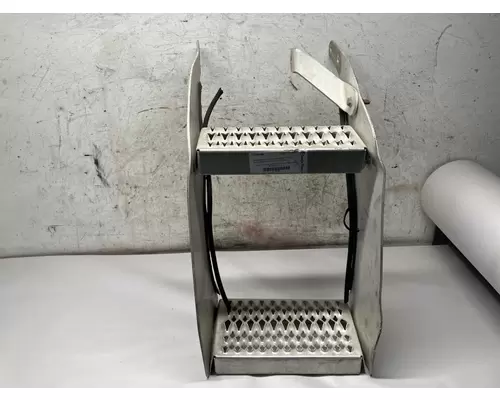Peterbilt 367 Engine Brackets, Misc.