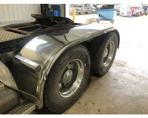 Peterbilt 367 Fender