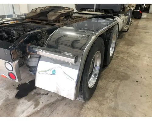 Peterbilt 367 Fender