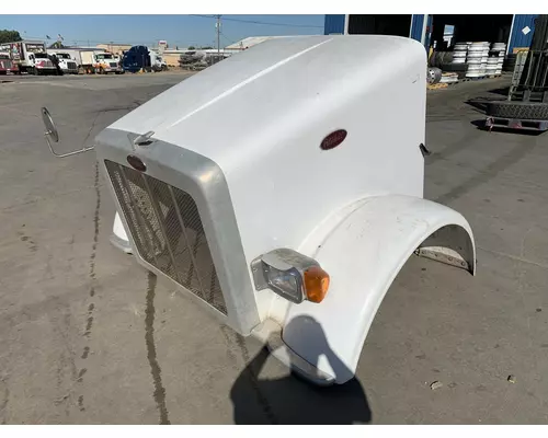 Peterbilt 367 Hood