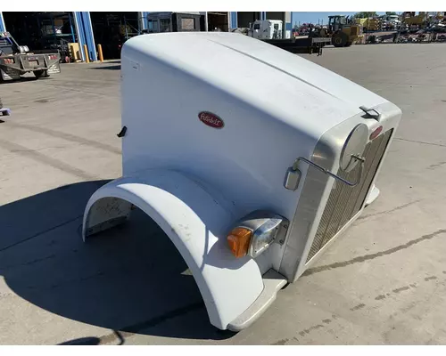 Peterbilt 367 Hood