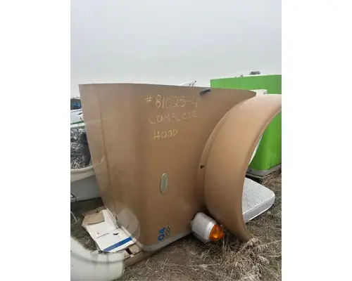 Peterbilt 367 Hood