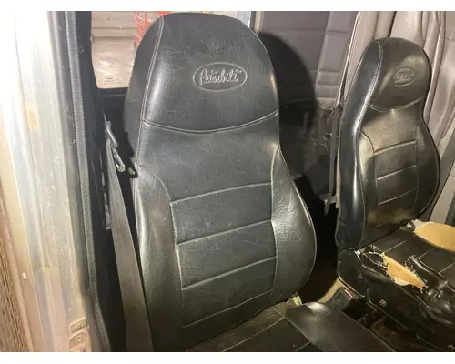 Peterbilt 367 Seat (non-Suspension)