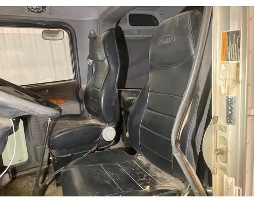 Seat, Front Peterbilt 367 Vander Haags Inc Sf