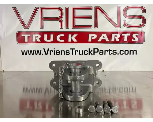 Trailer Hitch PETERBILT 367 Vriens Truck Parts