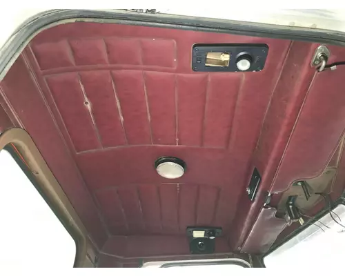 Peterbilt 375 Body, Misc. Parts