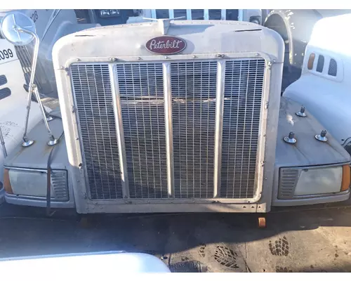 Hood PETERBILT 375 2679707 Ontario Inc