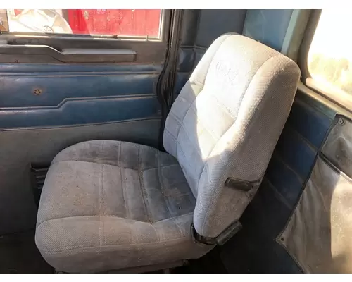 Seat, Front Peterbilt 375 Vander Haags Inc Sp