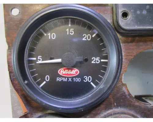 Tachometer PETERBILT 377_Q43-6011-001 Valley Heavy Equipment