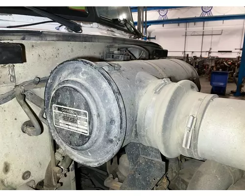 Air Cleaner Peterbilt 377 Vander Haags Inc Sf