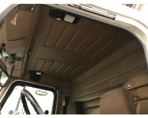 Peterbilt 377 Body, Misc. Parts