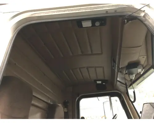 Peterbilt 377 Body, Misc. Parts