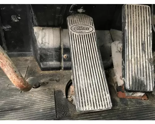 Peterbilt 377 Body, Misc. Parts