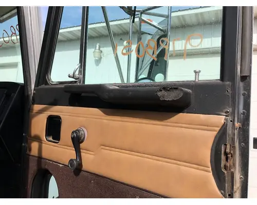 Body Parts, Misc. Peterbilt 377 Vander Haags Inc Sp