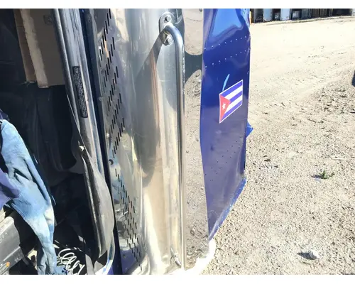 Body Parts, Misc. Peterbilt 377 Vander Haags Inc Cb